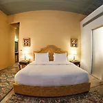 Hotel Madama