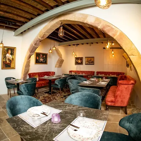 Madama Otel 5*