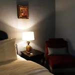 Madama Hotel