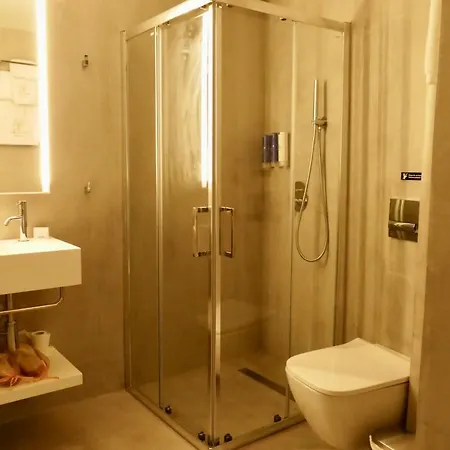 Hotel Madama Nikosia