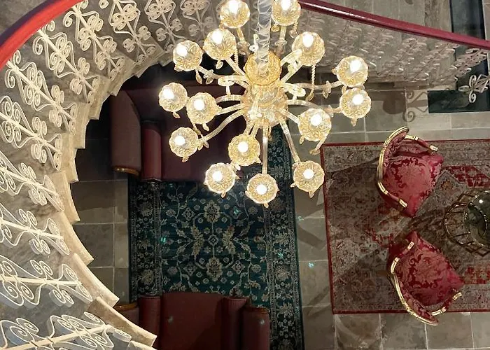 Madama ホテル ニコシア