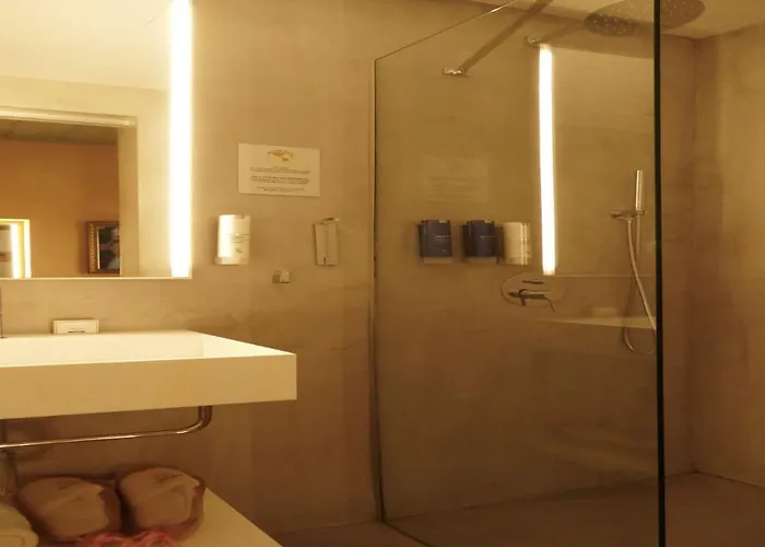 Ξενοδοχείο Madama