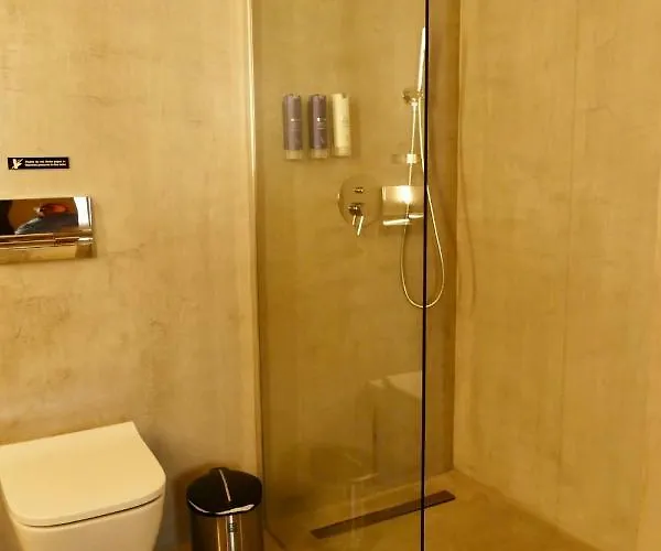 ホテル Madama ニコシア